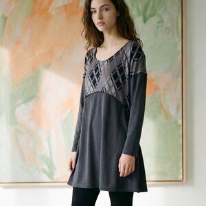 Reborn Women's XL Gray Charcoal/Mauve/Black Soft Tunic Excellent Condition